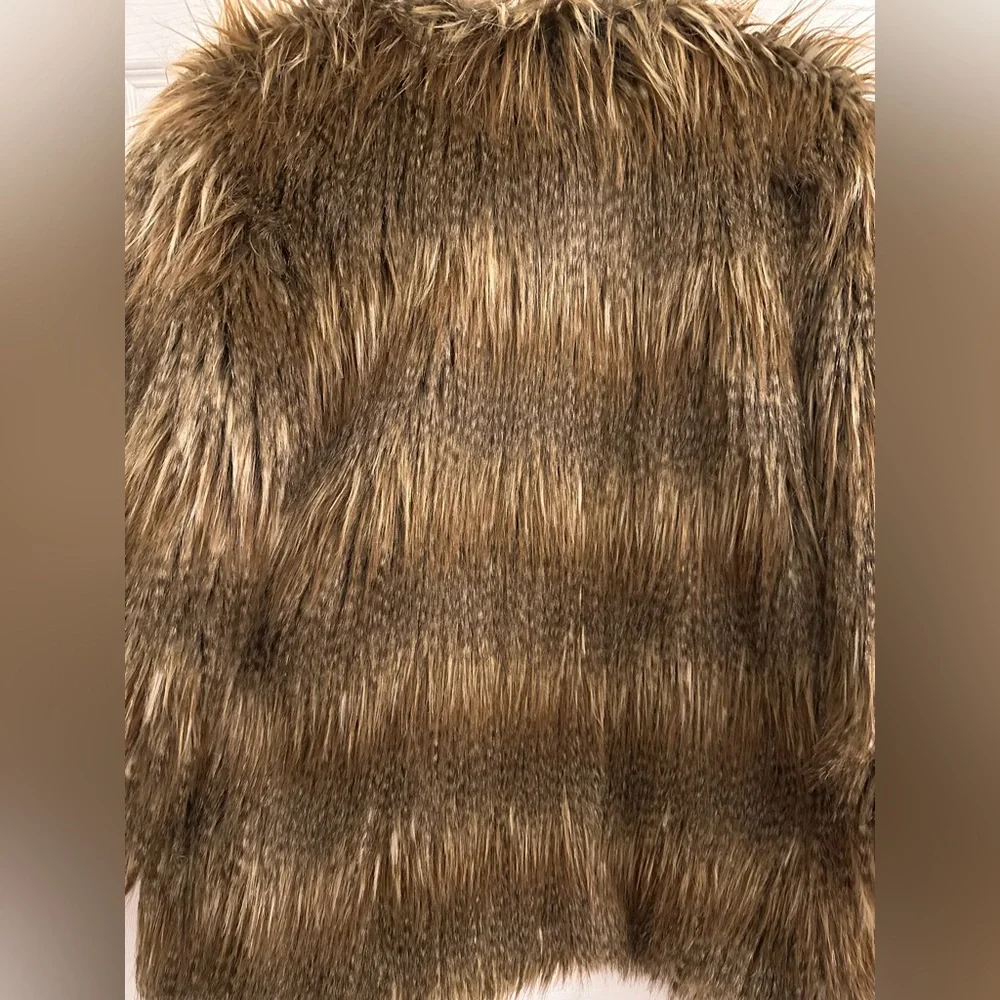 Vegan fur luxury glamorous stylish Jacket - Picture 6 of 13